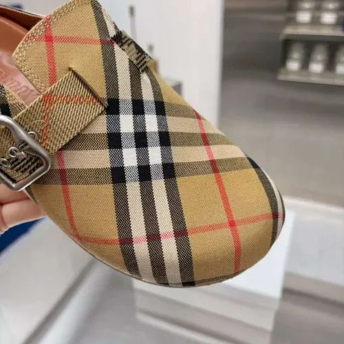 Replica Burberry Slippers For Women #1462865 $88.00 USD for Wholesale