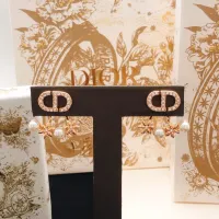 $27.00 USD Christian Dior Earrings For Women #1459476