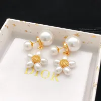 $29.00 USD Christian Dior Earrings For Women #1459574