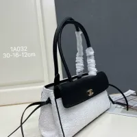 $102.00 USD Chanel AAA Quality Shoulder Bags For Women #1460198