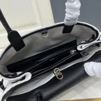 $102.00 USD Chanel AAA Quality Shoulder Bags For Women #1460198