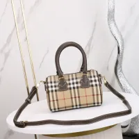$92.00 USD Burberry AAA Quality Handbags For Women #1460535