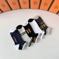 $27.00 USD Hermes Socks #1461003