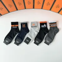 $27.00 USD Hermes Socks #1461095