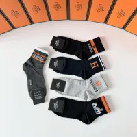 $27.00 USD Hermes Socks #1461095