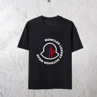 $60.00 USD Moncler Tracksuits Short Sleeved For Unisex #1461280