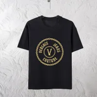 $60.00 USD Versace Tracksuits Short Sleeved For Unisex #1461332