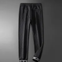 $82.00 USD Louis Vuitton LV Tracksuits Long Sleeved For Men #1461448