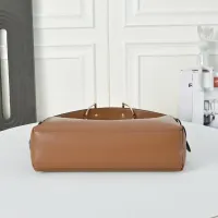 $85.00 USD Gucci AAA Quality Handbags For Women #1462718