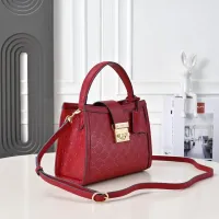 $76.00 USD Gucci AAA Quality Messenger Bags For Women #1462730