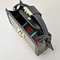 $76.00 USD Gucci AAA Quality Messenger Bags For Women #1462739