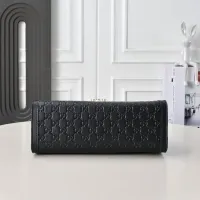 $80.00 USD Gucci AAA Quality Messenger Bags For Women #1462744