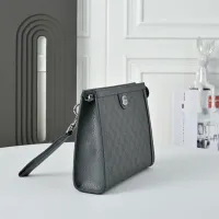 $64.00 USD Gucci AAA Man Pouches #1462766