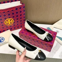 $82.00 USD Tory Burch Flat Shoes For Women #1462798