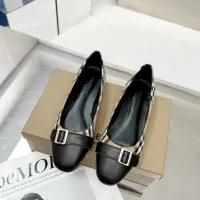 $85.00 USD Burberry Flat Shoes For Women #1462848