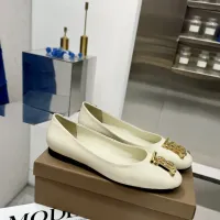 $85.00 USD Burberry Flat Shoes For Women #1462849