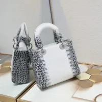 $88.00 USD Christian Dior AAA Quality Handbags For Women #1462868