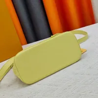 $80.00 USD Louis Vuitton AAA Quality Handbags For Women #1463279