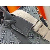 $88.00 USD Louis Vuitton AAA Quality Handbags For Women #1463304